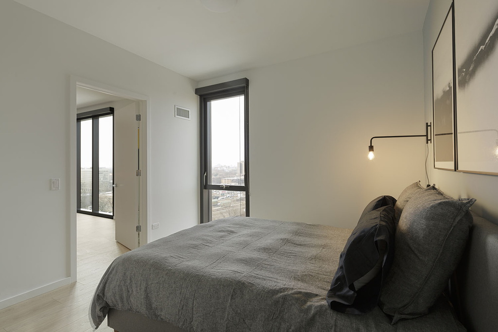 1616 E 56th Street - Photo 67