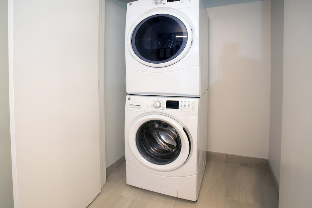 1616 E 56th Street - Photo 68