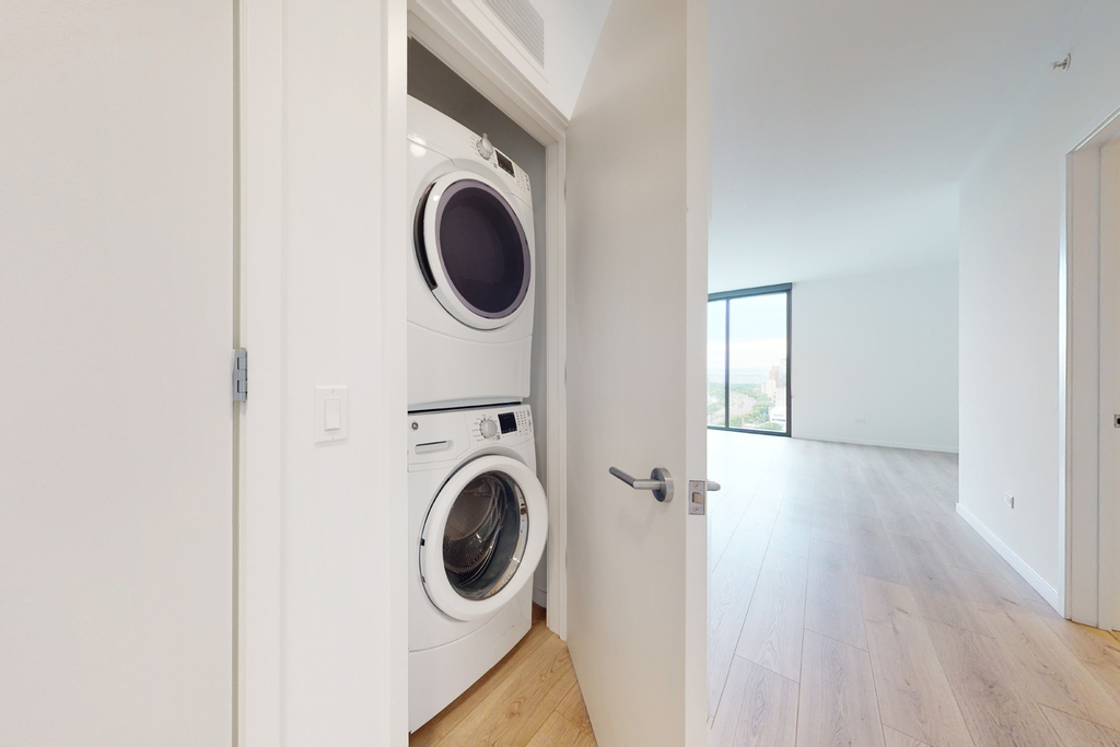 1616 E 56th Street - Photo 9