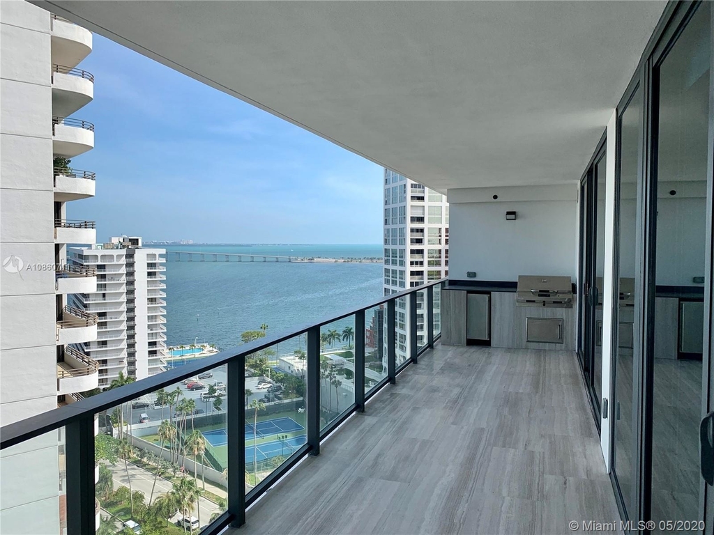 1451 Brickell Ave - Photo 0