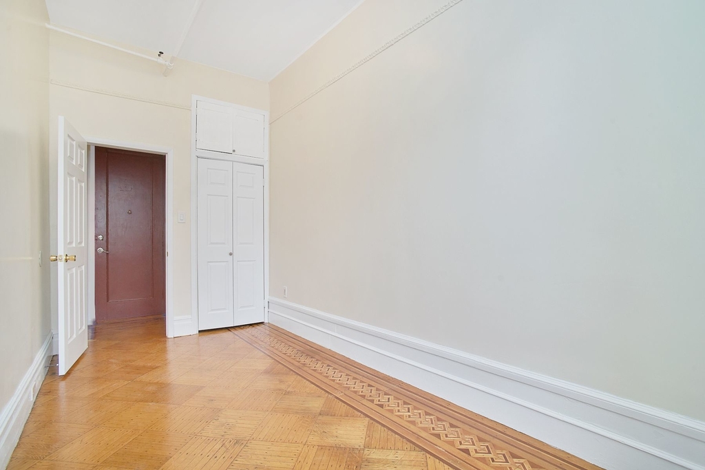 111 West 118th Street - Photo 8