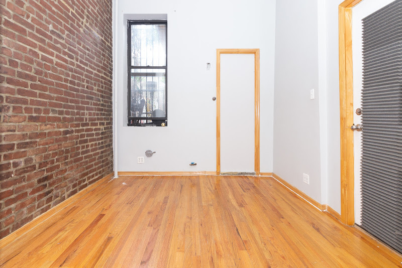 560 Grand Street - Photo 8