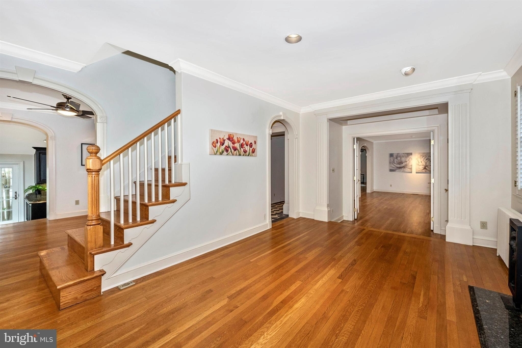 4817 Chevy Chase Boulevard - Photo 17