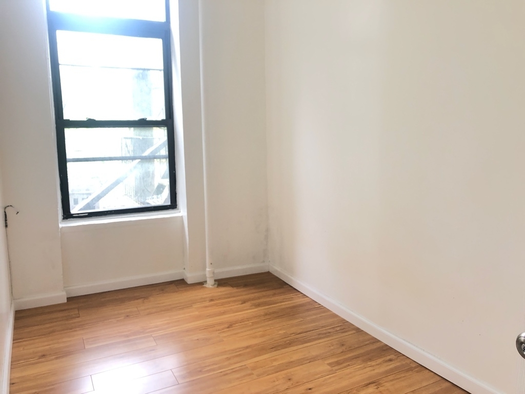 335 East 116th Street - Photo 5