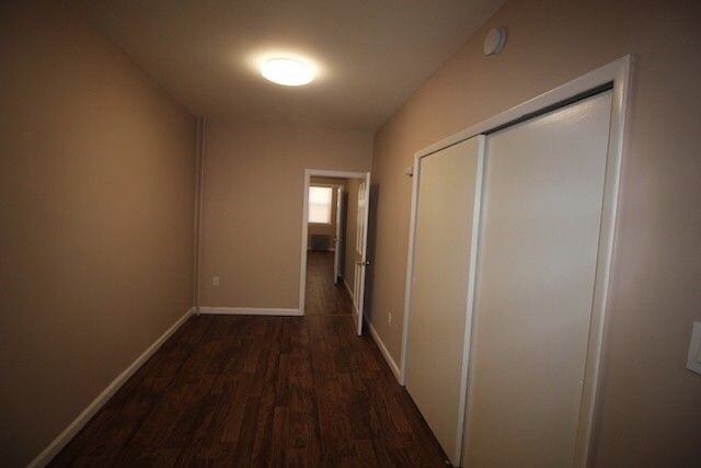 7228 62nd St - Photo 2