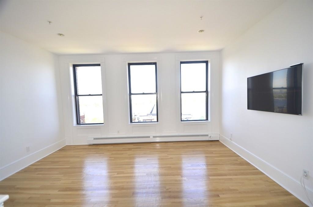 483 Beacon Street Unit 91 - Photo 1