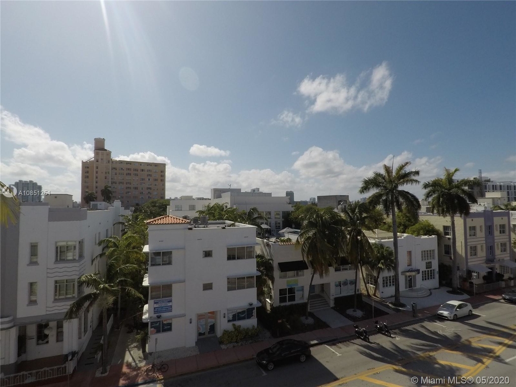 821 Collins Ave - Photo 25