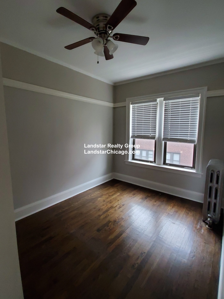 1353 Touhy Ave. - Photo 5