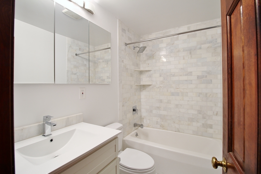 489 West End Avenue - Photo 8