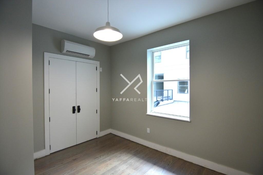 806 Saint John's Place - Photo 2