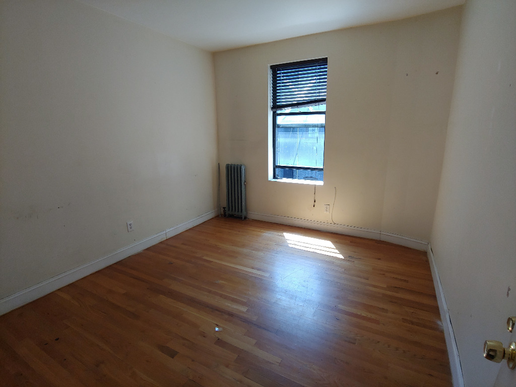 567 West 149th Street - Photo 6