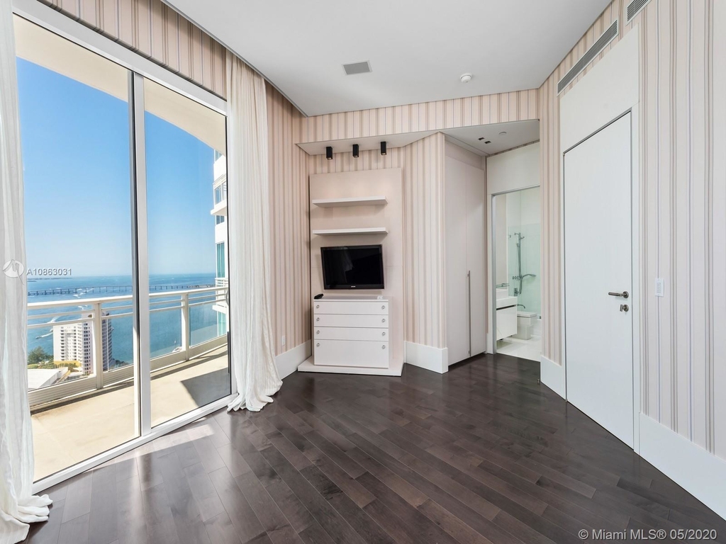 900 Brickell Key Blvd - Photo 25