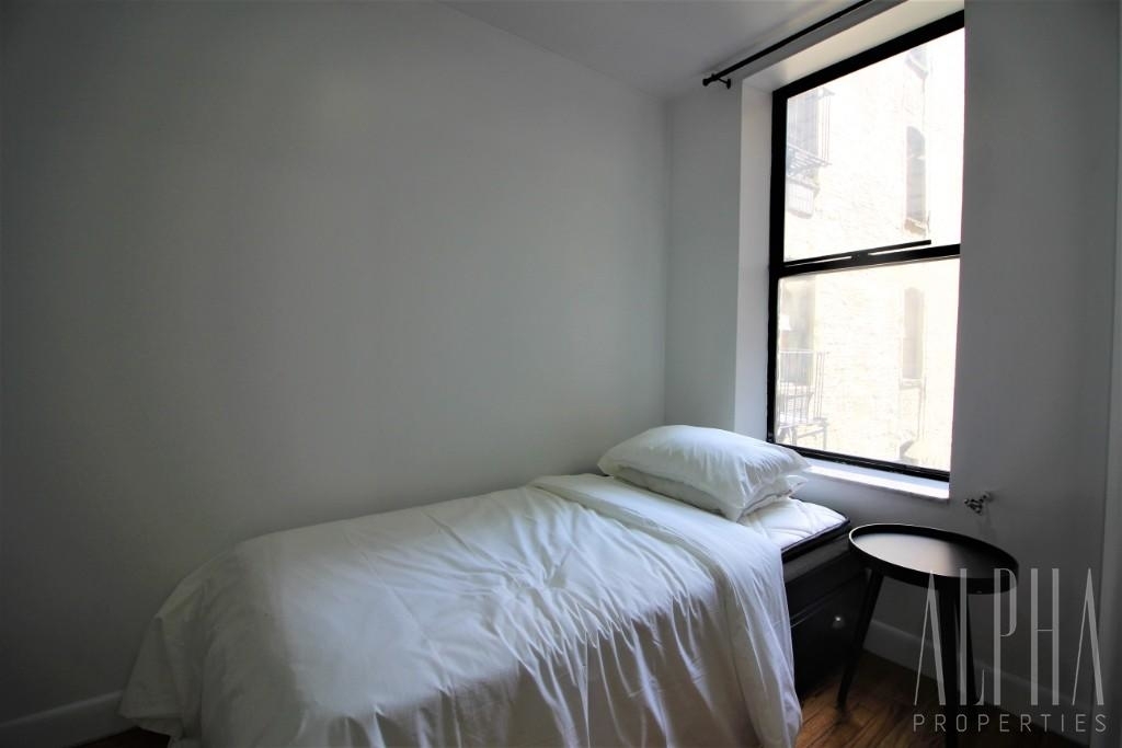 332 East 95th Street - Photo 2