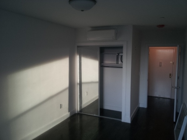 490 ocean Parkway  - Photo 6