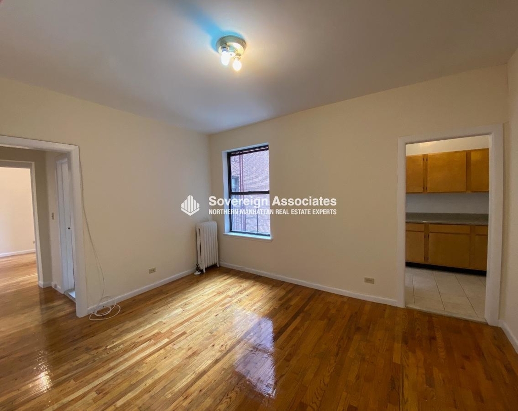 585 Isham Street - Photo 1