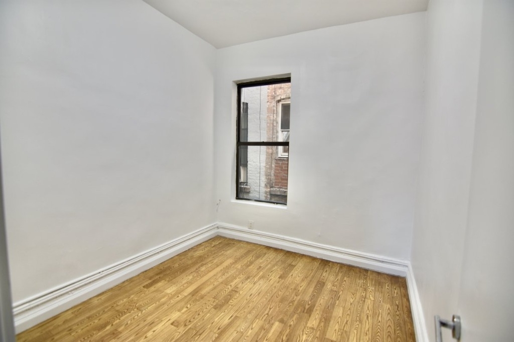 420 Saint Nicholas Avenue - Photo 2