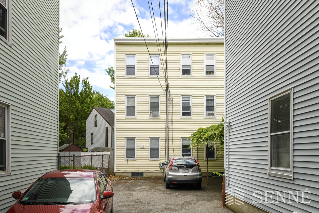 20 Bristol St. - Photo 8