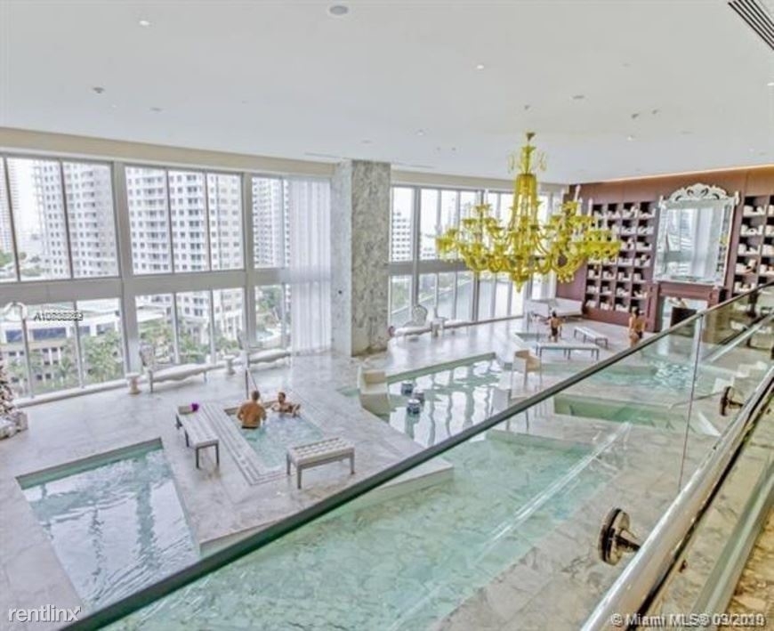 485 Brickell Ave, Miami, Fl 33131, Usa - Photo 10