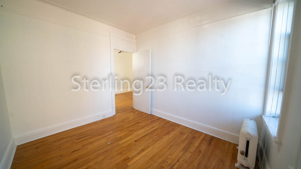 32-18 34th Street - Photo 5