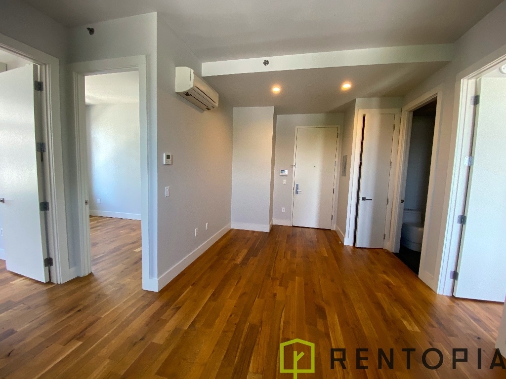 1038 Greene Avenue - Photo 2