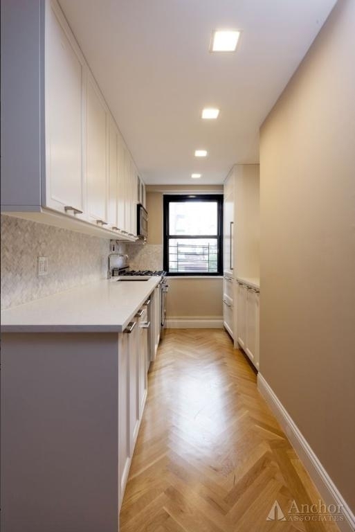 East 86 - Photo 1