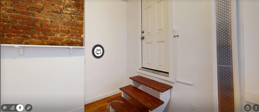 east 7 st  - Photo 2