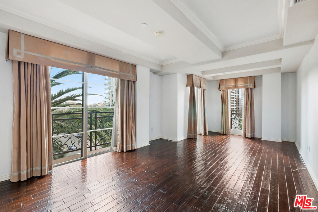 10795 Wilshire - Photo 15