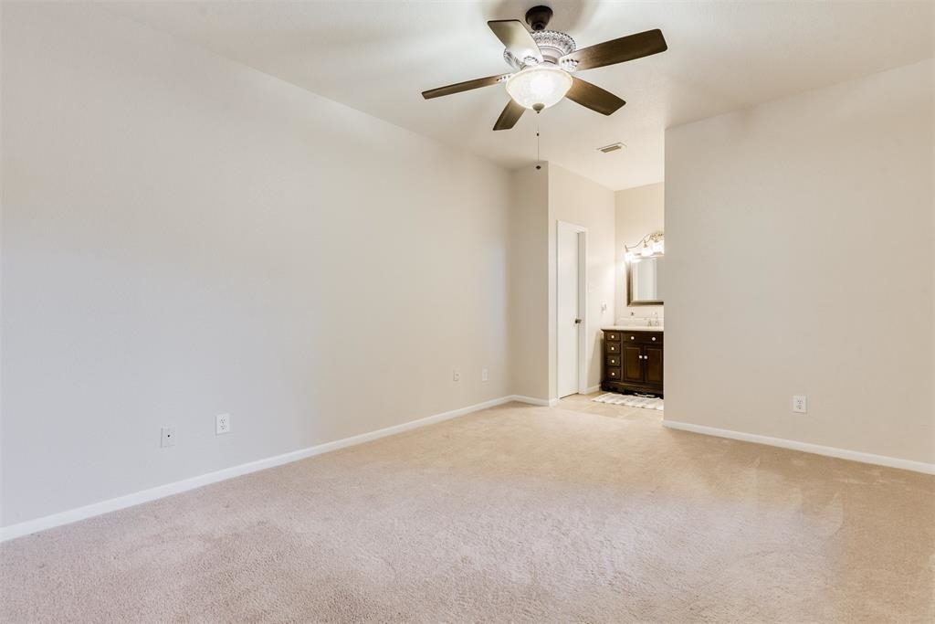 8100 Cambridge Street - Photo 11