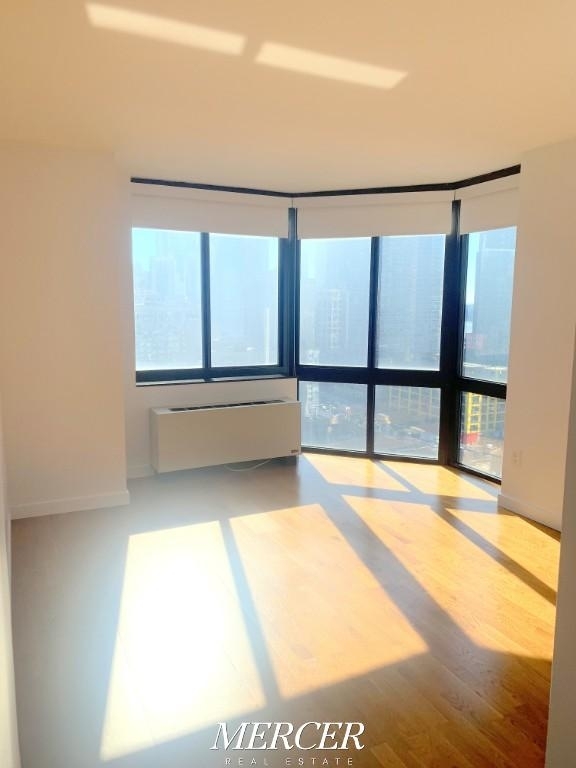 420 West 42nd Street - Photo 2