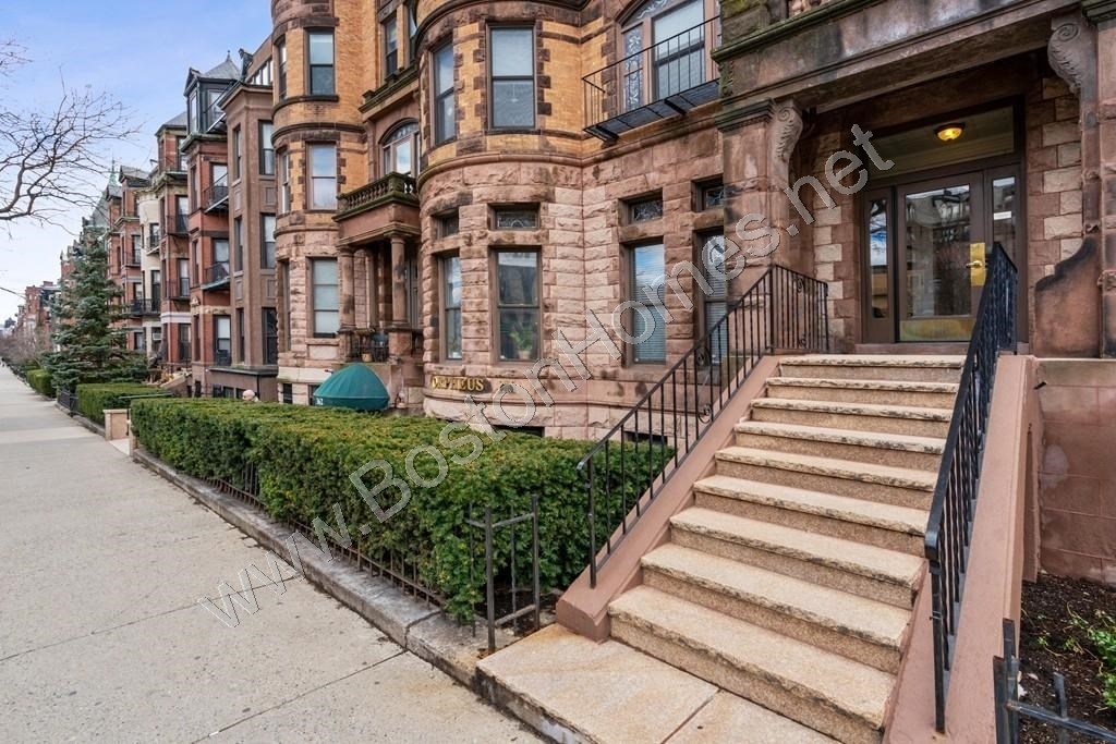 362 Commonwealth Ave. - Photo 22