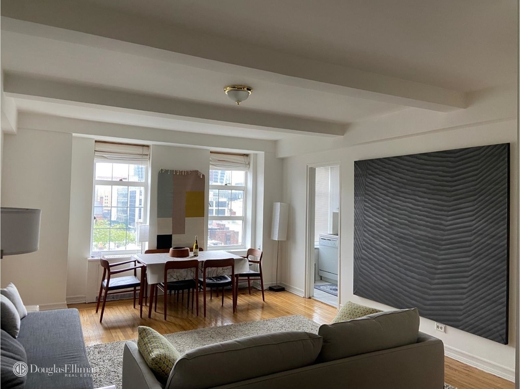 465 West 23rd St - Photo 22