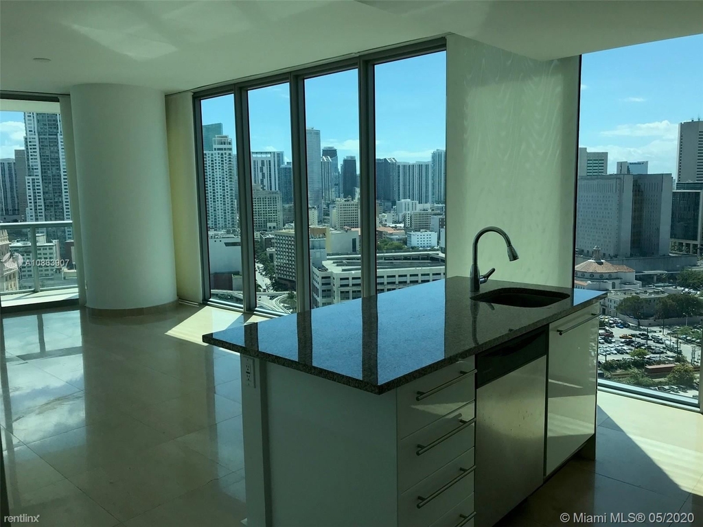 888 Biscayne Blvd Apt 2404 - Photo 0