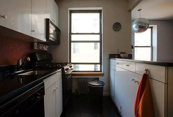 286 East 2nd Street - Photo 6