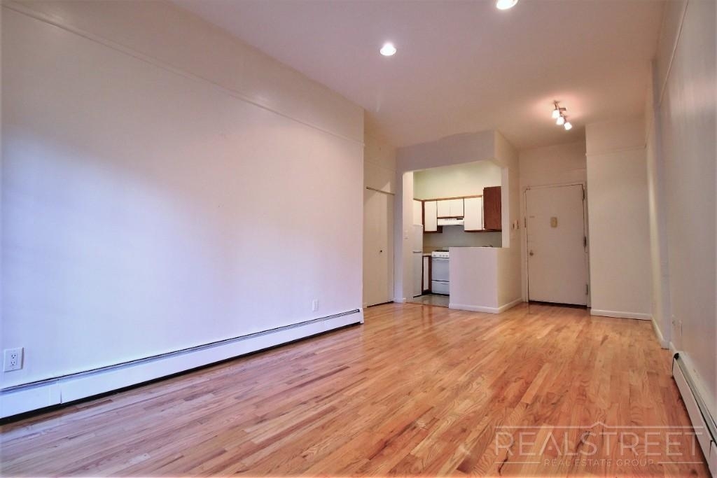 283 Sackett St - Photo 8