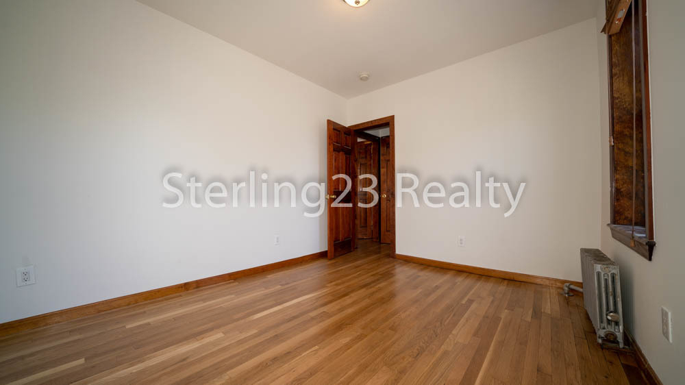 29-05 23rd Avenue, Astoria, Ny, 11105 - Photo 7