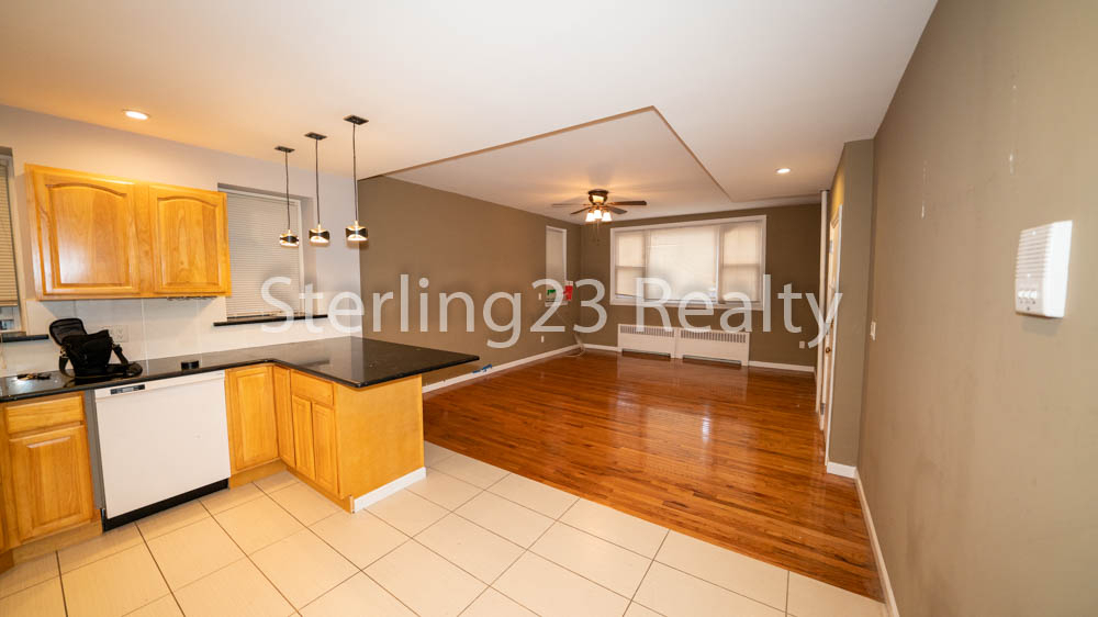 23-86 23rd Street - Photo 2