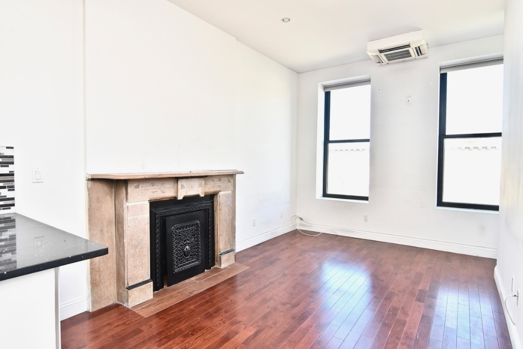 2032 Fifth Avenue  - Photo 1