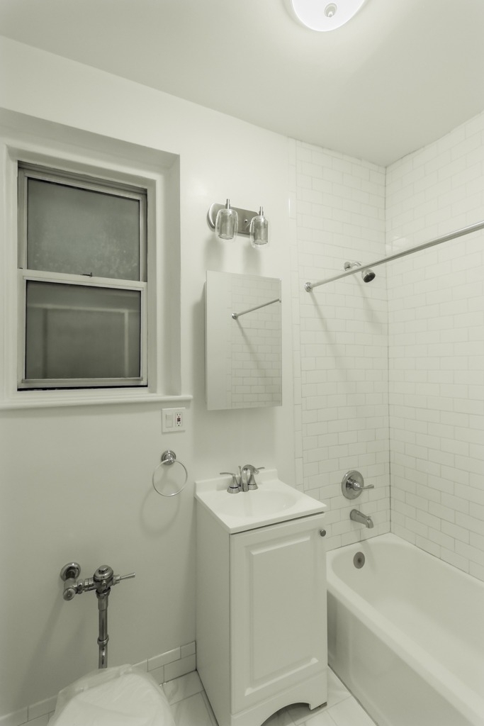  328 WEST 83RD STREET - Photo 4