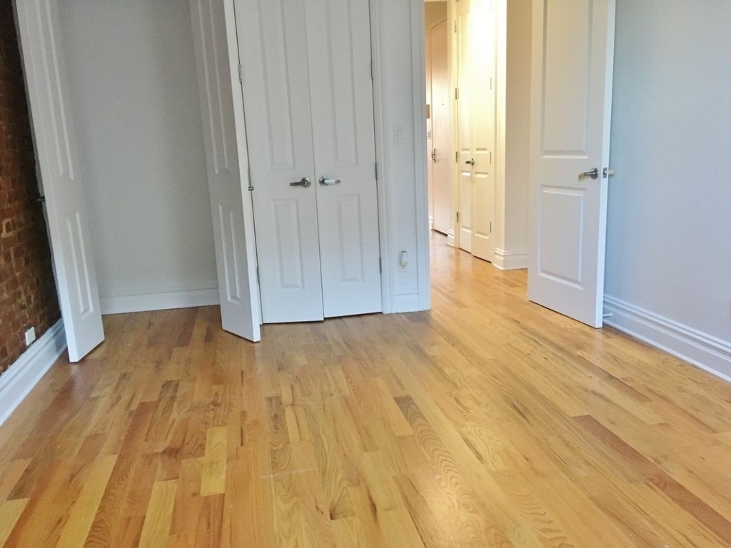 1146 Nostrand Ave - Photo 3