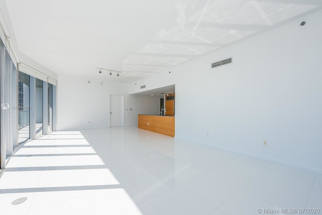 465 Brickell Ave - Photo 20