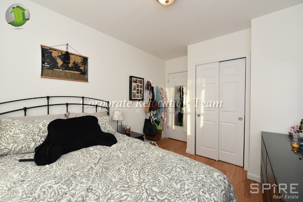 31-79 35th Street - Photo 8