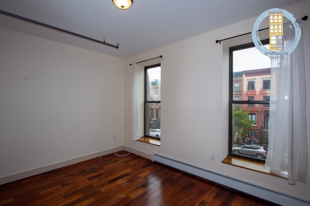 187 Lefferts Place - Photo 10