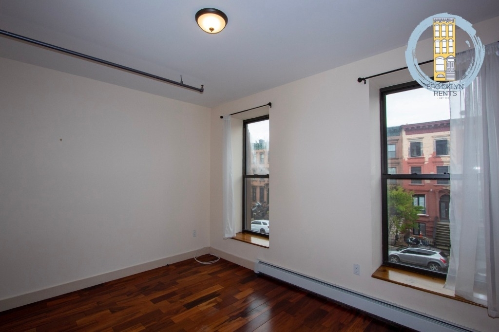 187 Lefferts Place - Photo 3