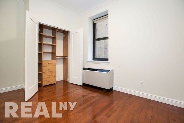 488 Seventh Avenue  - Photo 3