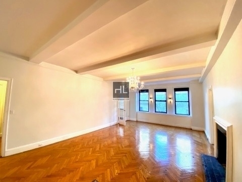 213 Madison Avenue - Photo 1