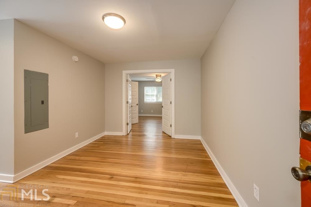 880 Saint Charles Ave Ne # 4 - Photo 5