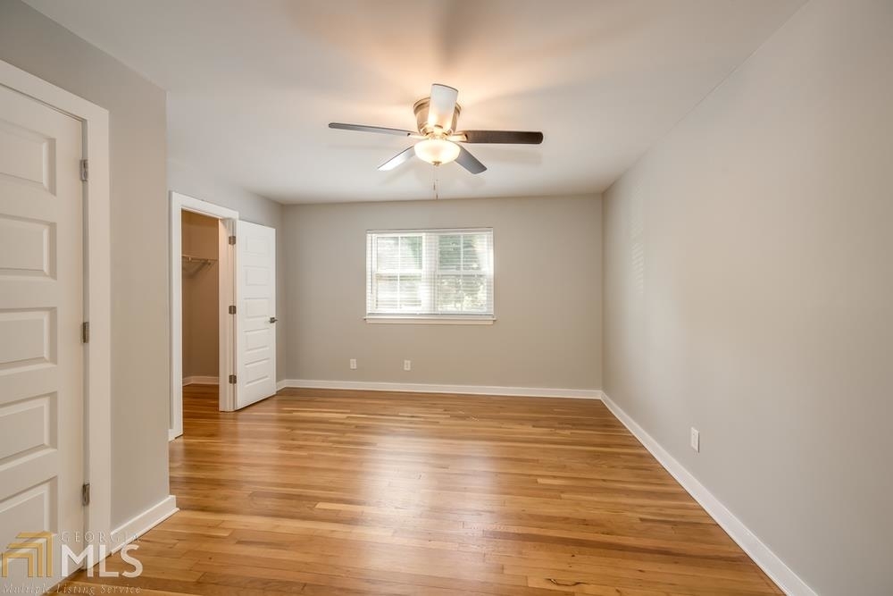 880 Saint Charles Ave Ne # 4 - Photo 8