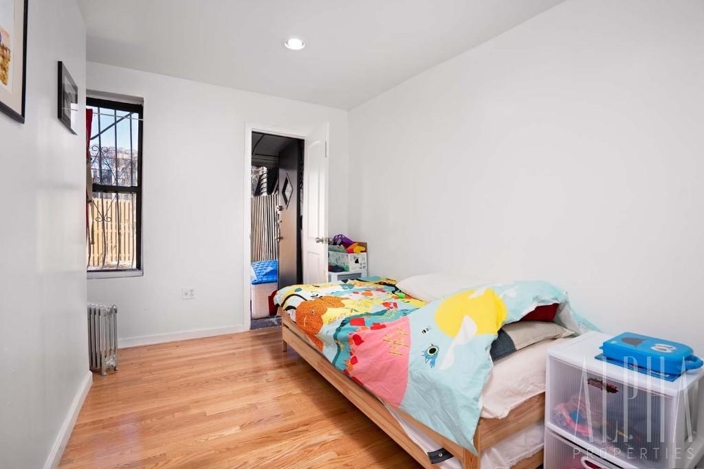 163 East 107th Street - Photo 2