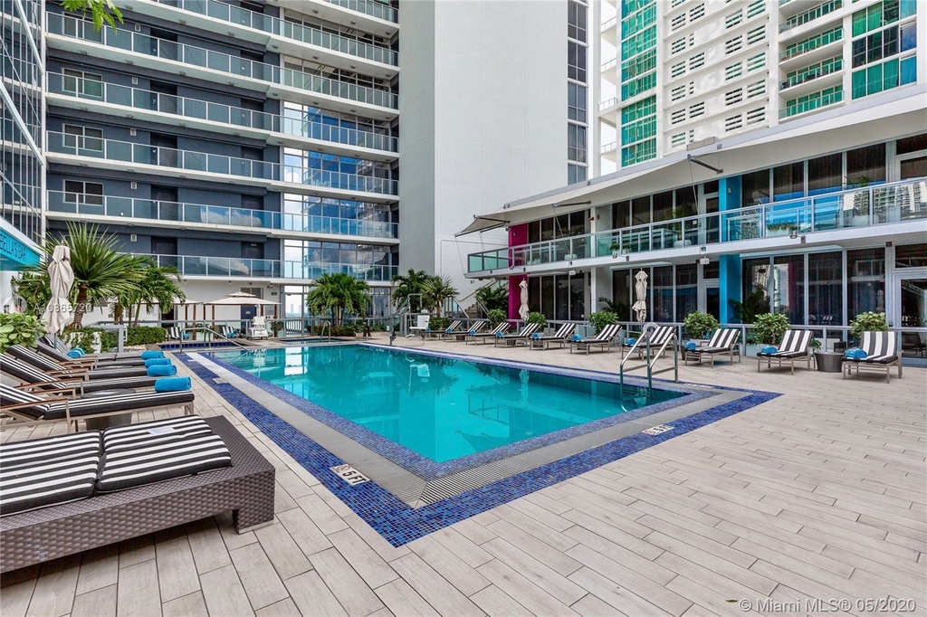 1100 Biscayne Blvd - Photo 22