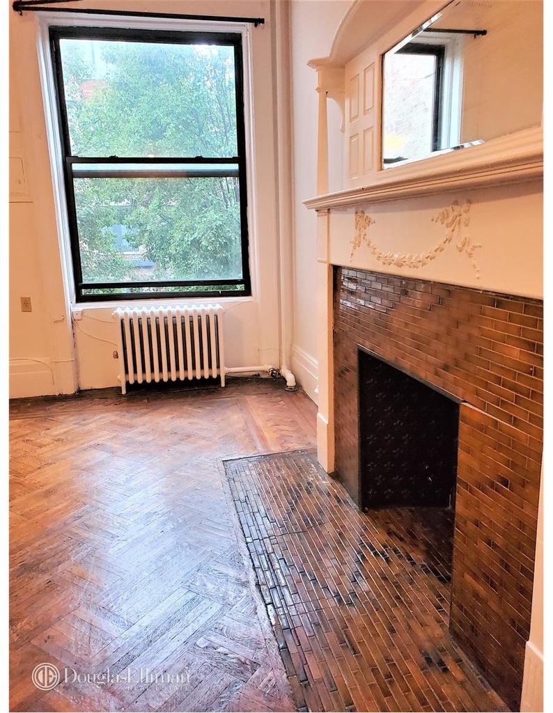 128 West 120th St - Photo 5